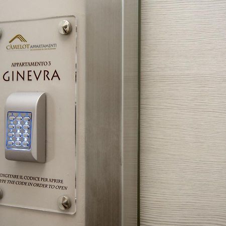 Camelot Appartamenti - Business E Holiday San Martino Buon Albergo Bagian luar foto