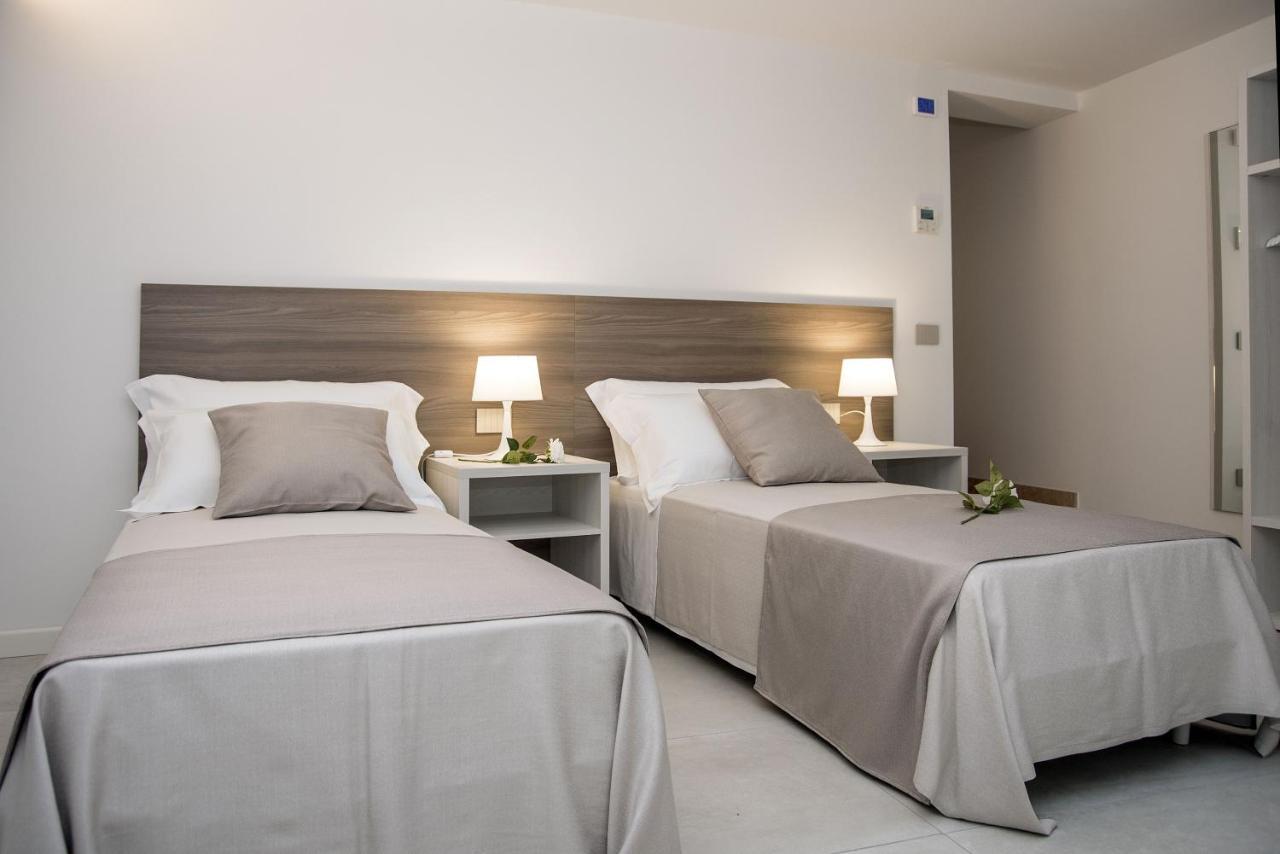 Camelot Appartamenti - Business E Holiday San Martino Buon Albergo Bagian luar foto